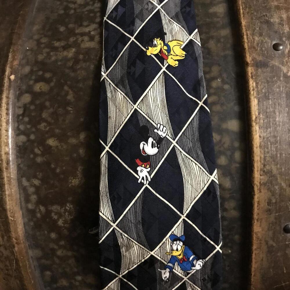 Vintage The Disney Store Handmade 100% Silk Tie.